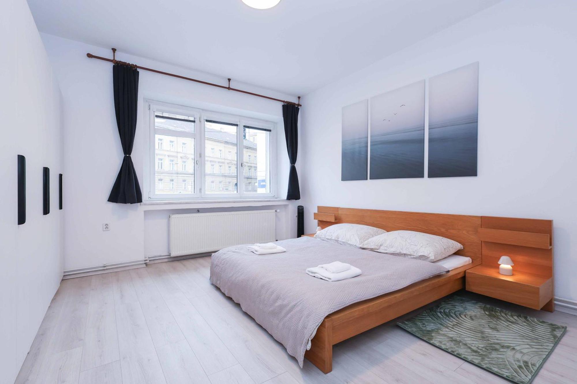 Charming Old Town Family Retreat Apartamento Bratislava Exterior foto