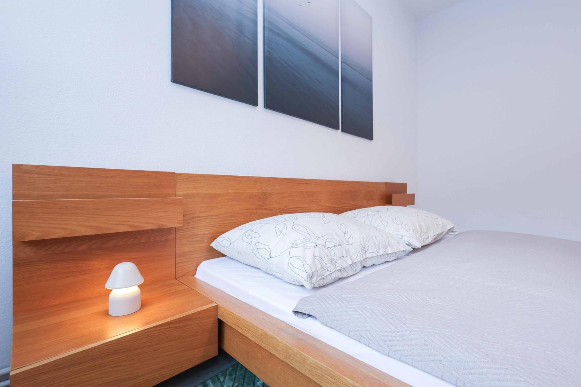 Charming Old Town Family Retreat Apartamento Bratislava Exterior foto